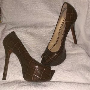 enzo angiolini. size 4.5/5
